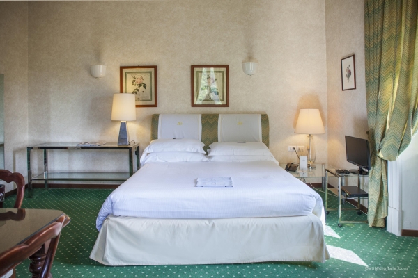 Hotel Aldrovandi Residence City S.